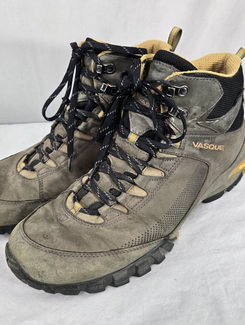 Vasque Talus Trek Mid UltraDry Hiking Boots Size 12 Mens 7422 Hiking Hunting